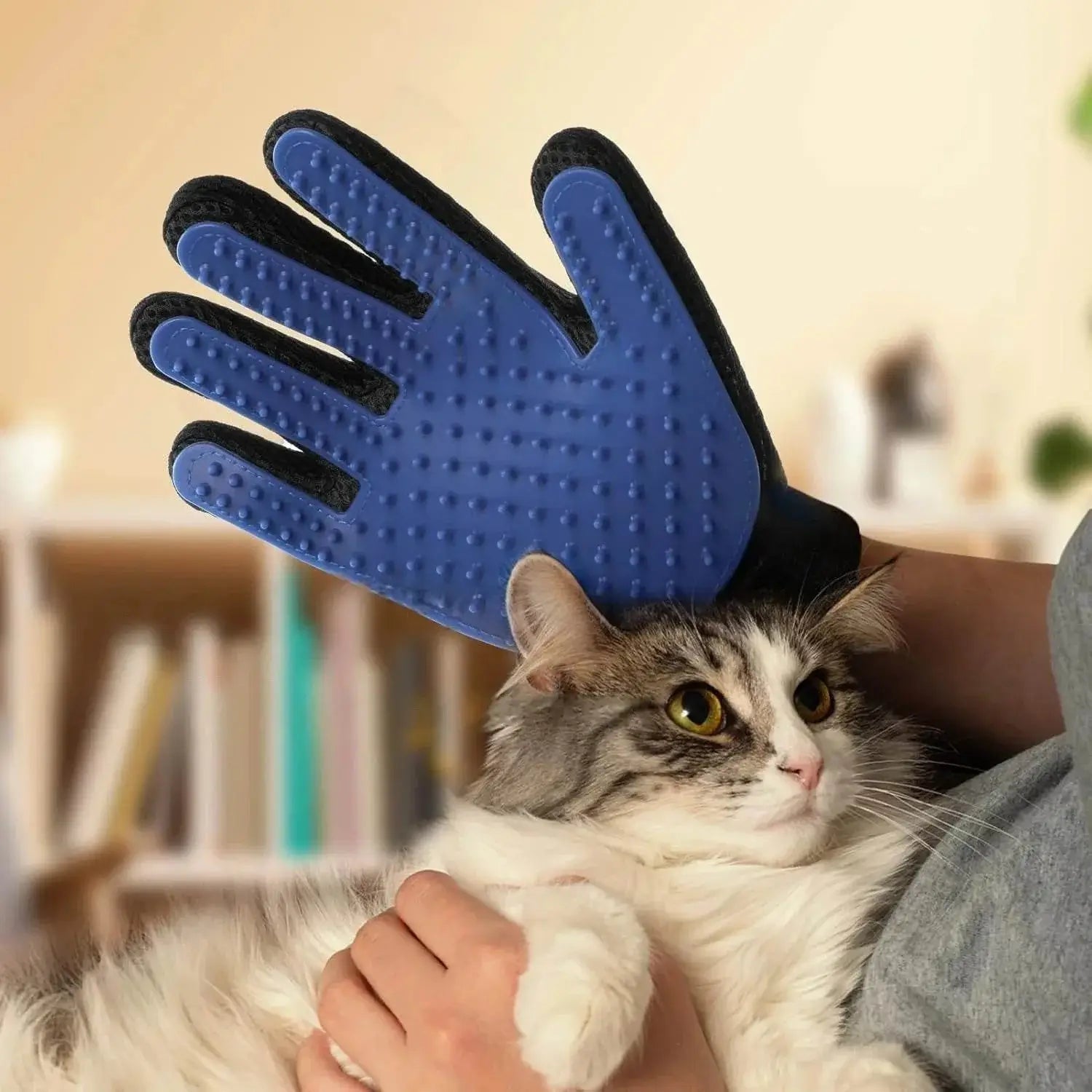 Guanto Toelettatura Animale GLUFFY™: Coccole Speciali per il Tuo Pet - Paw Glamour™